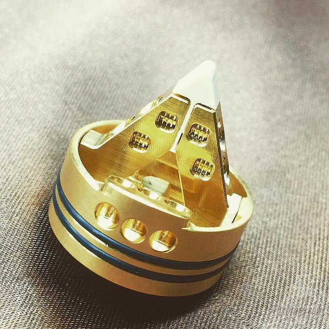 Smokjoy_Pyramid_RDA_7.jpg