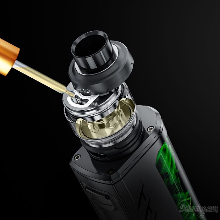 FreeMax Maxus Solo 100W Kit 2.jpg